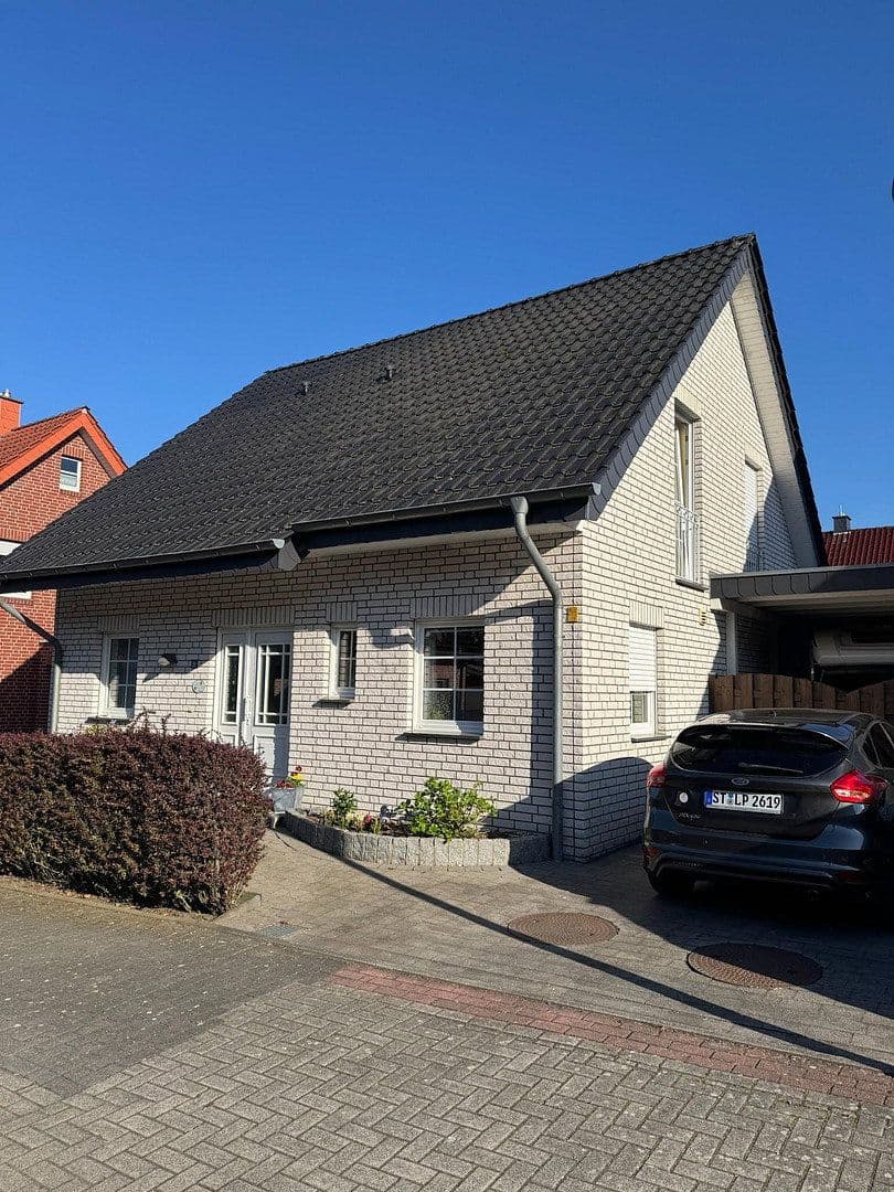 Predaj domu 114 m², pozemek 439 m², Nordwalde, Severné Porýnie - Westfálsko Predaj domu 114 m², pozemek 439 m², Nordwalde, Severné Porýnie - Westfálsko