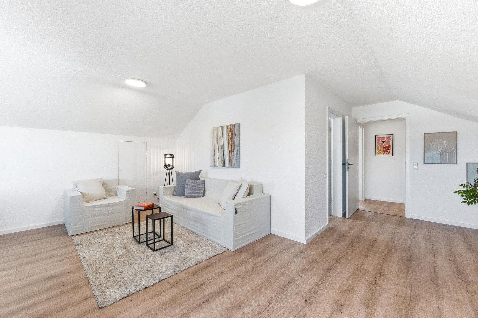 Predaj bytu 3-izbový 74 m², Ulm, Bádensko-Wurttembersko Predaj bytu 3-izbový 74 m², Ulm, Bádensko-Wurttembersko