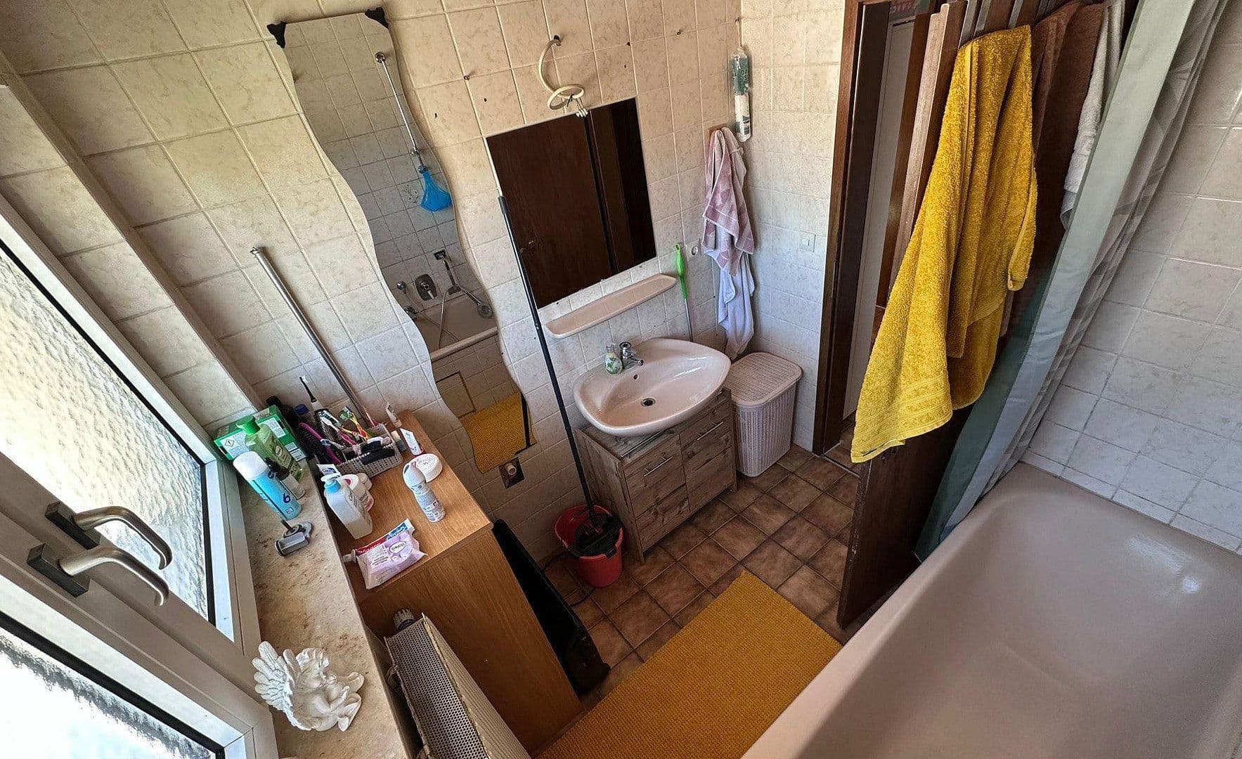 Prenájom bytu 3-izbový 65 m², Schwäbisch Gmünd, Bádensko-Wurttembersko Prenájom bytu 3-izbový 65 m², Schwäbisch Gmünd, Bádensko-Wurttembersko