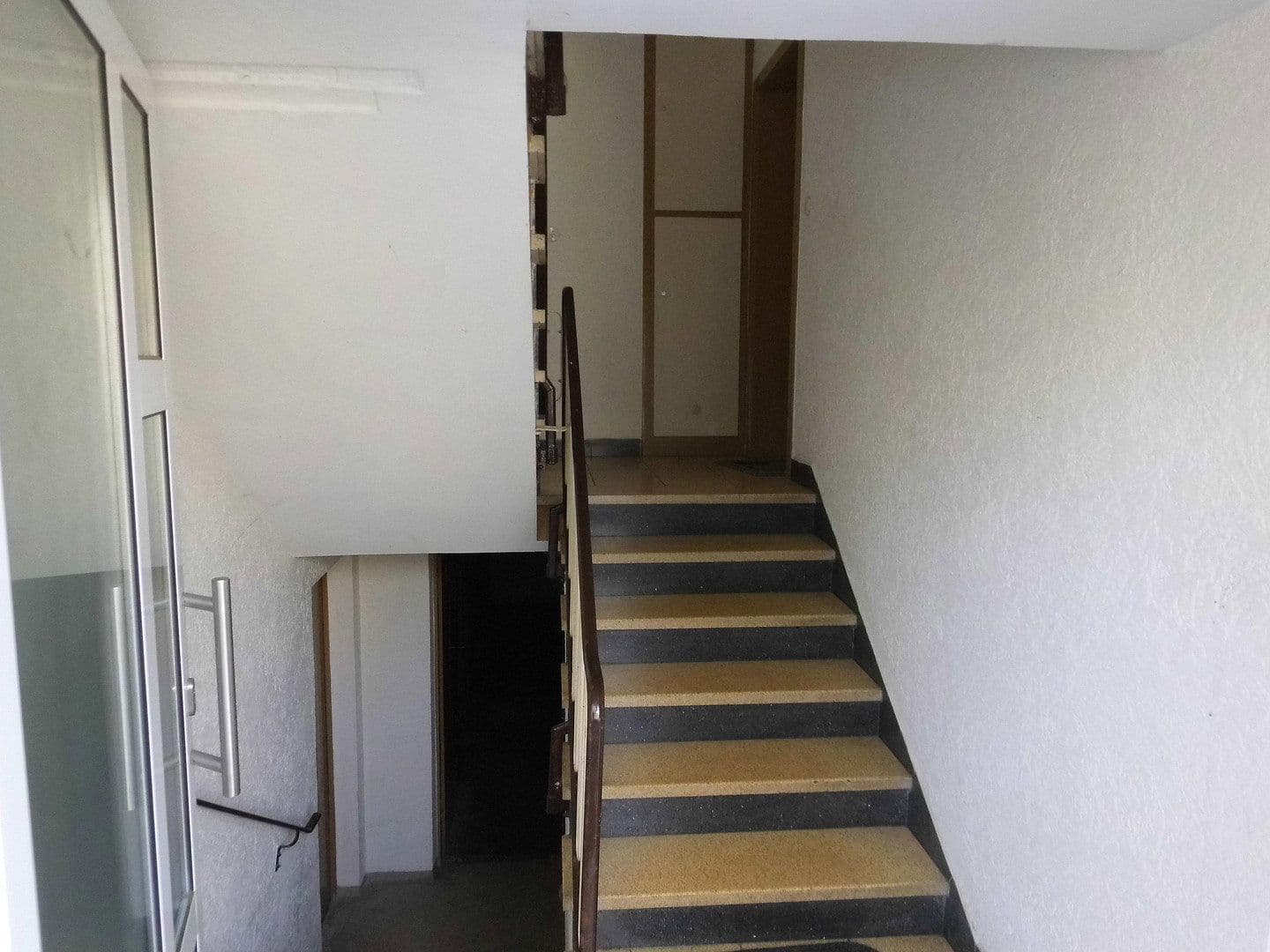 Predaj domu 327 m², pozemek 596 m², Stuttgart, Bádensko-Wurttembersko Predaj domu 327 m², pozemek 596 m², Stuttgart, Bádensko-Wurttembersko