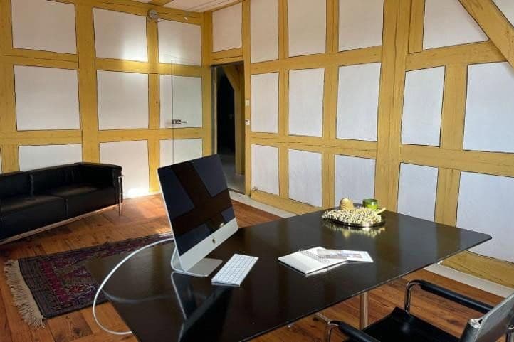Predaj domu 835 m², pozemek 855 m², Hauptstraße 70, Feucht, Bavorsko Predaj domu 835 m², pozemek 855 m², Hauptstraße 70, Feucht, Bavorsko