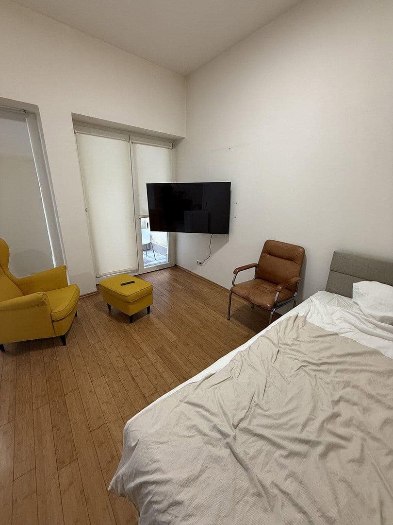 Prenájom bytu 1-izbový 40 m², Krefelder Str. 97, Köln, Severné Porýnie - Westfálsko Prenájom bytu 1-izbový 40 m², Krefelder Str. 97, Köln, Severné Porýnie - Westfálsko