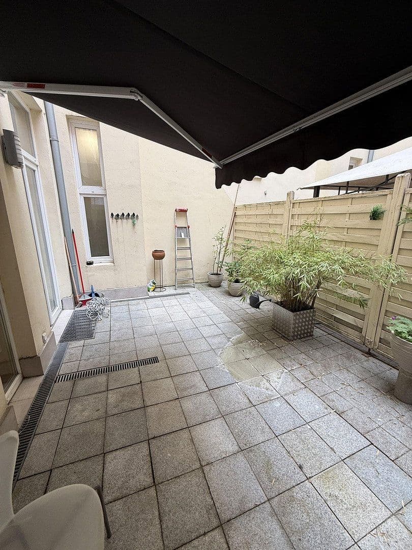 Prenájom bytu 1-izbový 40 m², Krefelder Str. 97, Köln, Severné Porýnie - Westfálsko Prenájom bytu 1-izbový 40 m², Krefelder Str. 97, Köln, Severné Porýnie - Westfálsko