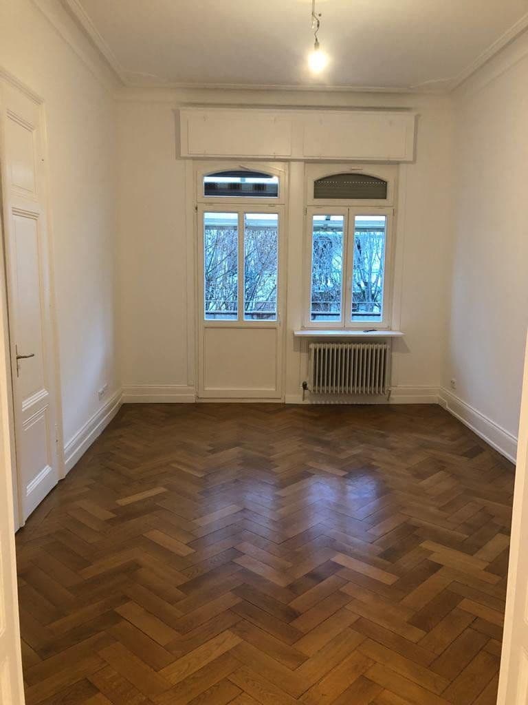 Prenájom bytu 5-izbový 125 m², Wiesbaden, Hesensko Prenájom bytu 5-izbový 125 m², Wiesbaden, Hesensko