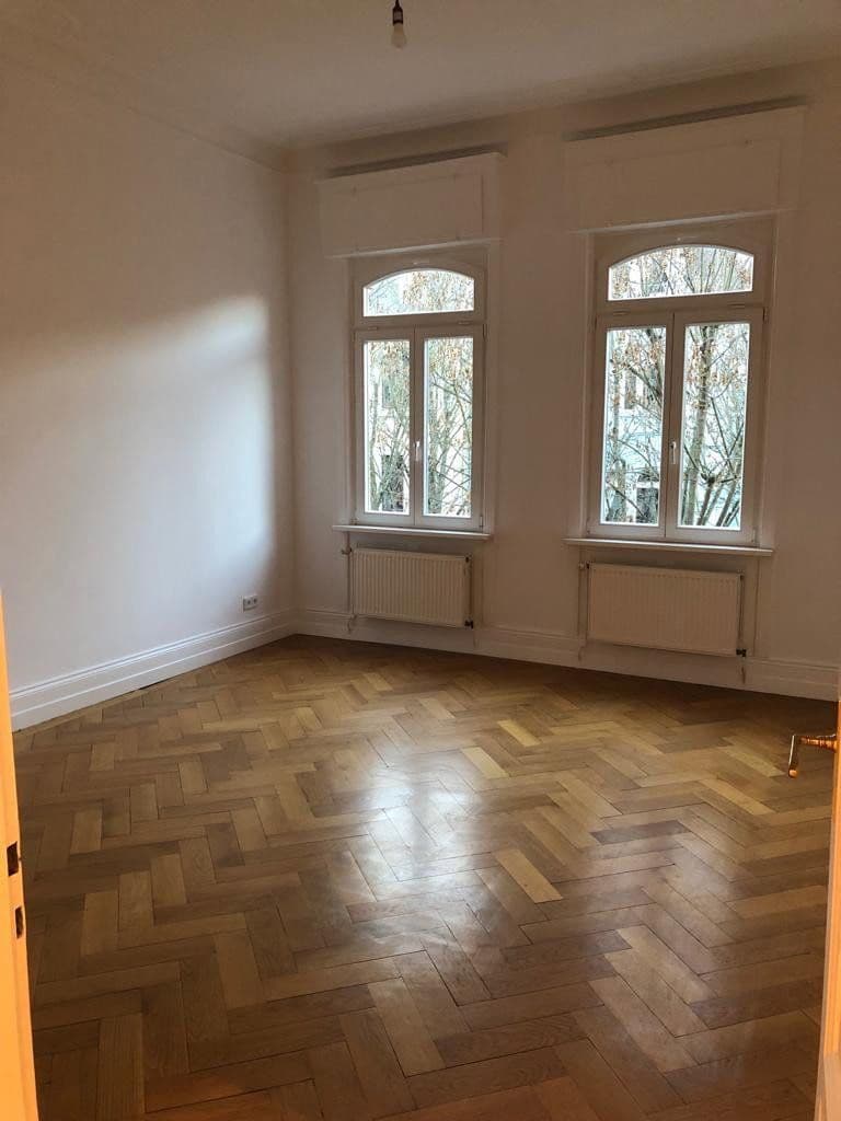 Prenájom bytu 5-izbový 125 m², Wiesbaden, Hesensko Prenájom bytu 5-izbový 125 m², Wiesbaden, Hesensko