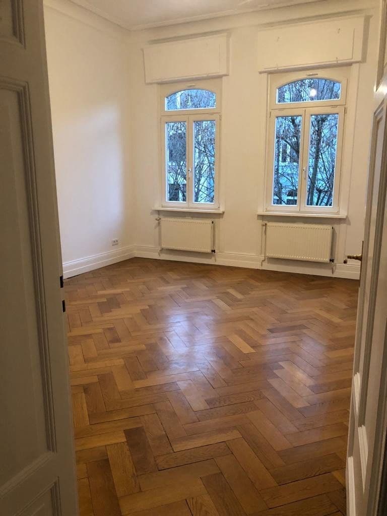 Prenájom bytu 5-izbový 125 m², Wiesbaden, Hesensko Prenájom bytu 5-izbový 125 m², Wiesbaden, Hesensko