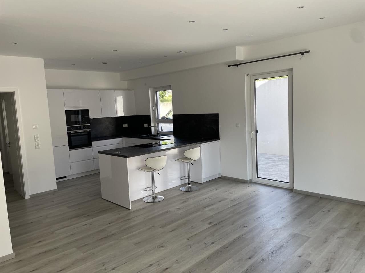 Predaj domu 130 m², pozemek 260 m², Litzendorf, Bavorsko Predaj domu 130 m², pozemek 260 m², Litzendorf, Bavorsko