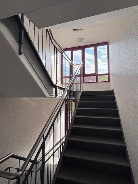 Predaj bytu 4-izbový 91 m², Regenbogen 3, Leipzig Lausen, Sasko Predaj bytu 4-izbový 91 m², Regenbogen 3, Leipzig Lausen, Sasko