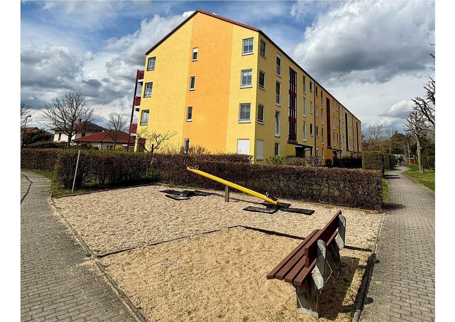 Predaj bytu 4-izbový 91 m², Regenbogen 3, Leipzig Lausen, Sasko Predaj bytu 4-izbový 91 m², Regenbogen 3, Leipzig Lausen, Sasko