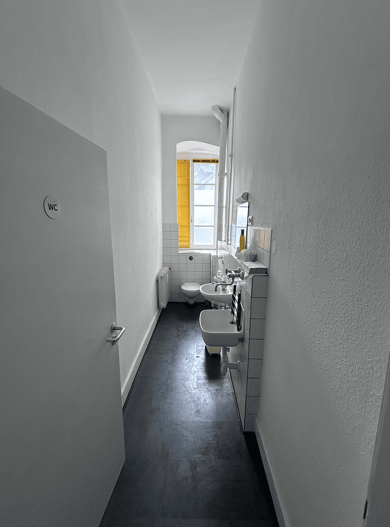 Prenájom kancelárie 830 m², Am Kurgarten 7, St. Blasien, Bádensko-Wurttembersko Prenájom kancelárie 830 m², Am Kurgarten 7, St. Blasien, Bádensko-Wurttembersko