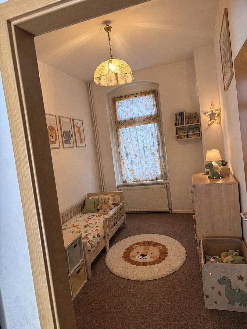 Prenájom bytu 5-izbový 119 m², August-Bebel-Str. 23, Zeitz, Sasko-Anhaltsko Prenájom bytu 5-izbový 119 m², August-Bebel-Str. 23, Zeitz, Sasko-Anhaltsko
