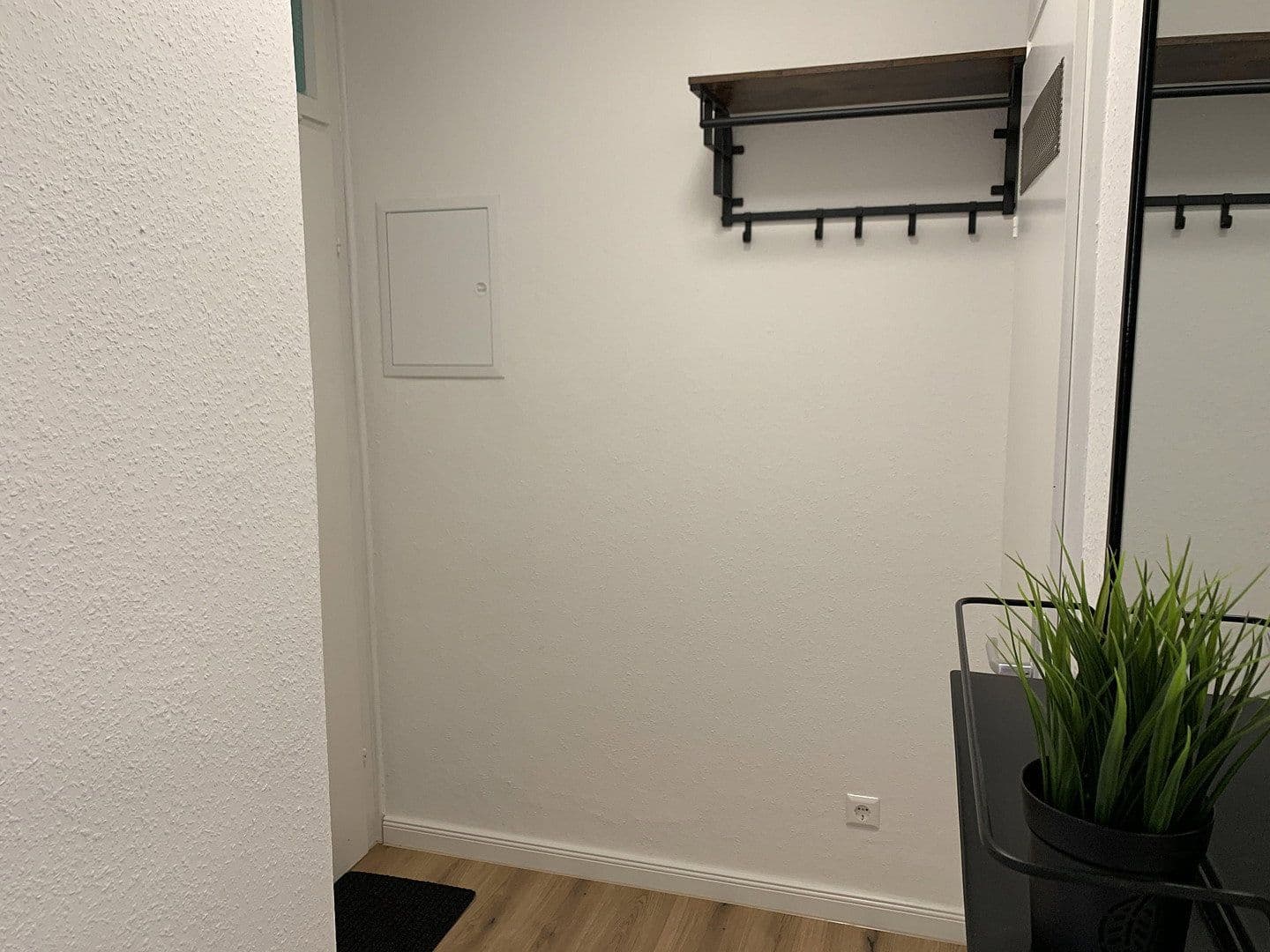 Prenájom bytu 2-izbový 30 m², Bussilliatweg 14, Hannover, Dolné Sasko Prenájom bytu 2-izbový 30 m², Bussilliatweg 14, Hannover, Dolné Sasko