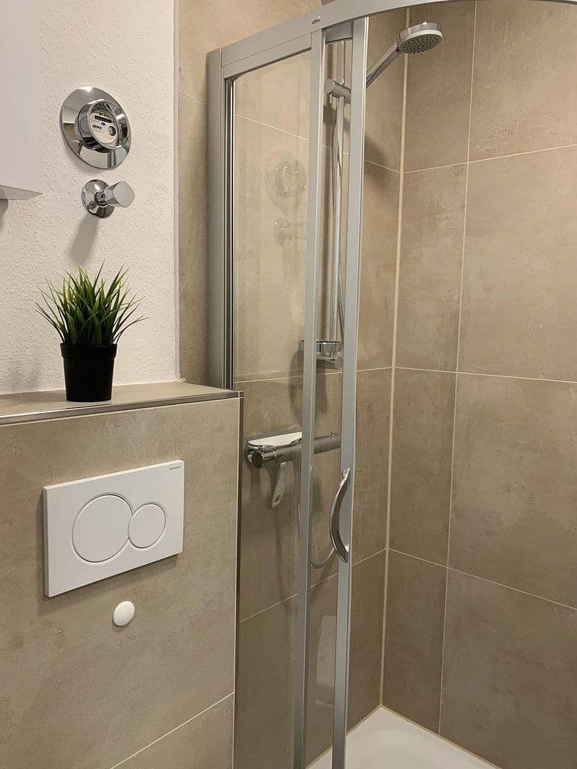 Prenájom bytu 2-izbový 30 m², Bussilliatweg 14, Hannover, Dolné Sasko Prenájom bytu 2-izbový 30 m², Bussilliatweg 14, Hannover, Dolné Sasko
