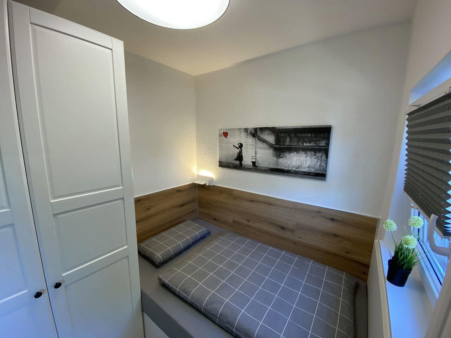 Prenájom bytu 2-izbový 30 m², Bussilliatweg 14, Hannover, Dolné Sasko Prenájom bytu 2-izbový 30 m², Bussilliatweg 14, Hannover, Dolné Sasko