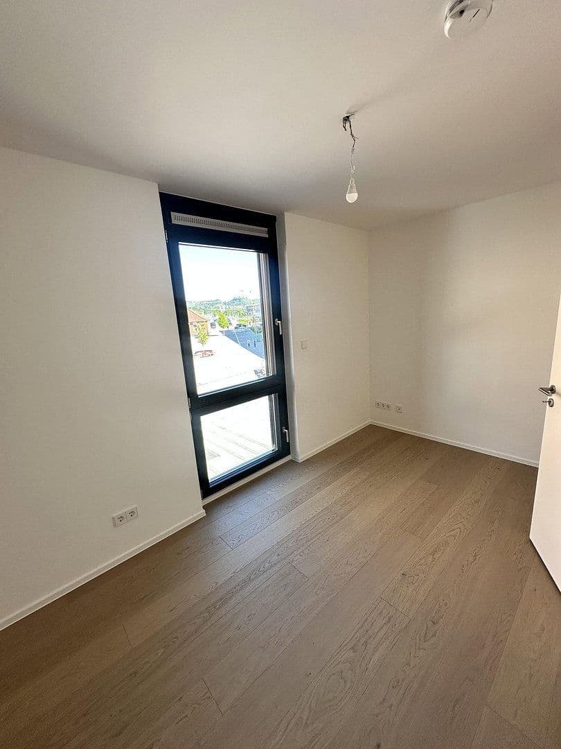 Prenájom bytu 3-izbový 68 m², Bellingweg 24, Stuttgart, Bádensko-Wurttembersko Prenájom bytu 3-izbový 68 m², Bellingweg 24, Stuttgart, Bádensko-Wurttembersko