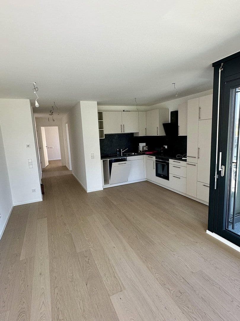 Prenájom bytu 3-izbový 68 m², Bellingweg 24, Stuttgart, Bádensko-Wurttembersko Prenájom bytu 3-izbový 68 m², Bellingweg 24, Stuttgart, Bádensko-Wurttembersko