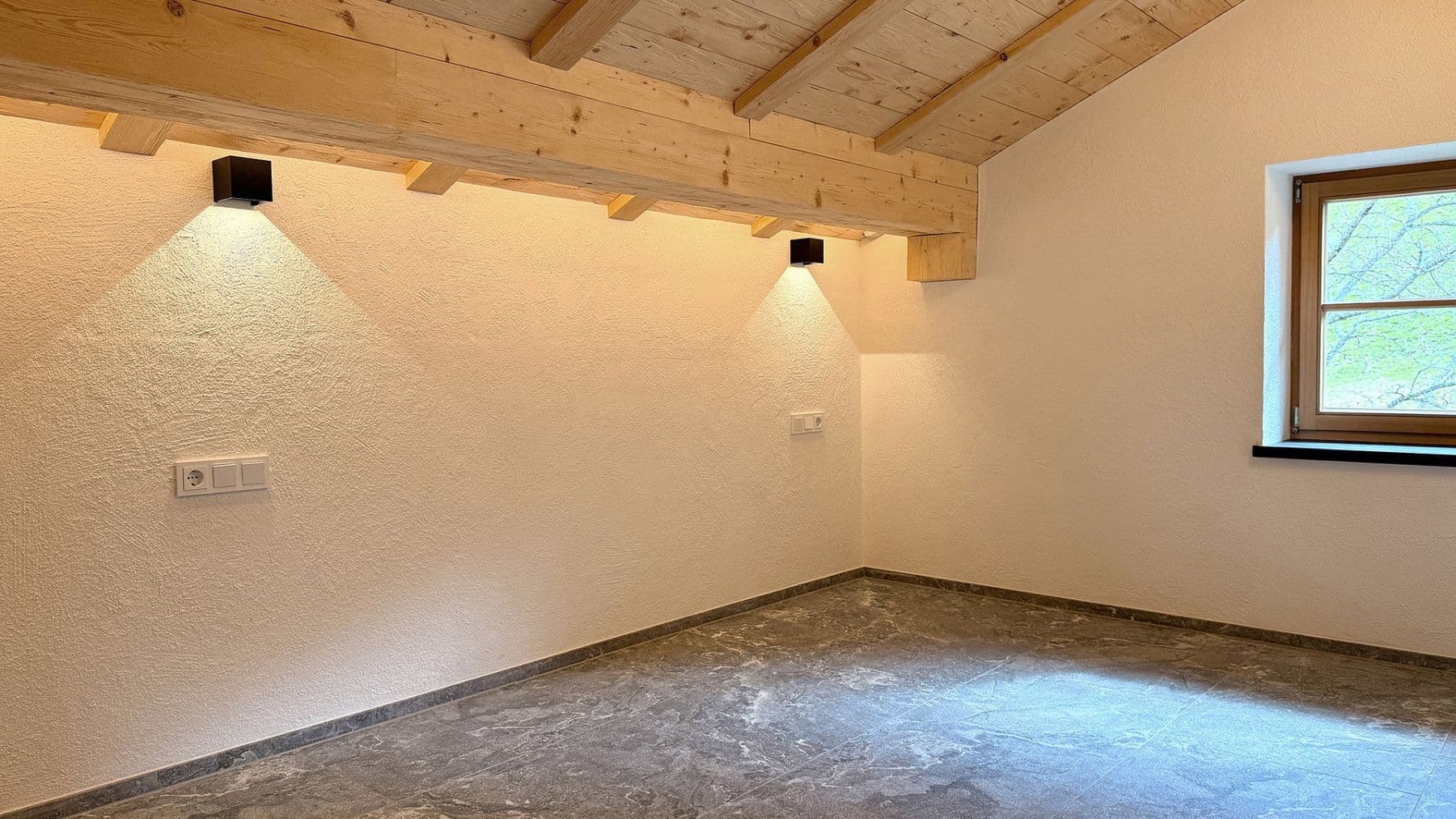 Prenájom bytu 4-izbový 100 m², Kaisers 25, Kaisers, Tirolsko Prenájom bytu 4-izbový 100 m², Kaisers 25, Kaisers, Tirolsko