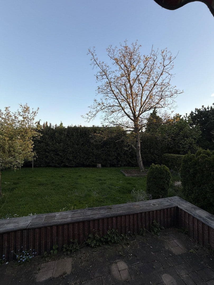 Predaj domu 337 m², pozemek 782 m², An der Lilie 33, Ratingen, Severné Porýnie - Westfálsko Predaj domu 337 m², pozemek 782 m², An der Lilie 33, Ratingen, Severné Porýnie - Westfálsko