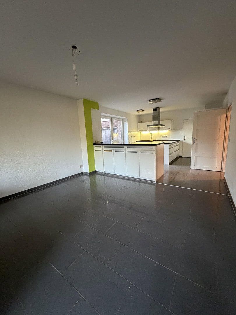 Predaj domu 337 m², pozemek 782 m², An der Lilie 33, Ratingen, Severné Porýnie - Westfálsko Predaj domu 337 m², pozemek 782 m², An der Lilie 33, Ratingen, Severné Porýnie - Westfálsko