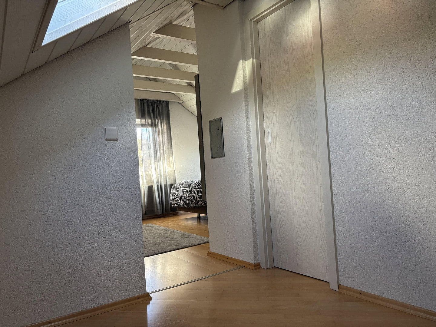 Predaj domu 119 m², pozemek 194 m², Leinfelden-Echterdingen, Bádensko-Wurttembersko Predaj domu 119 m², pozemek 194 m², Leinfelden-Echterdingen, Bádensko-Wurttembersko