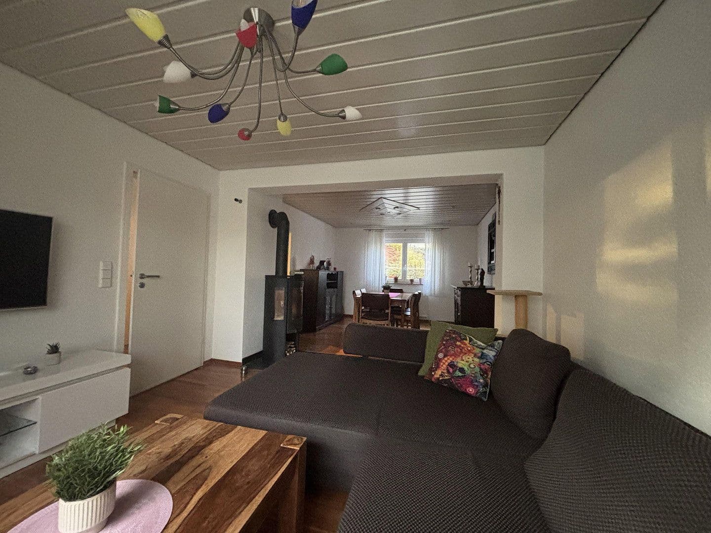Predaj domu 119 m², pozemek 194 m², Leinfelden-Echterdingen, Bádensko-Wurttembersko Predaj domu 119 m², pozemek 194 m², Leinfelden-Echterdingen, Bádensko-Wurttembersko