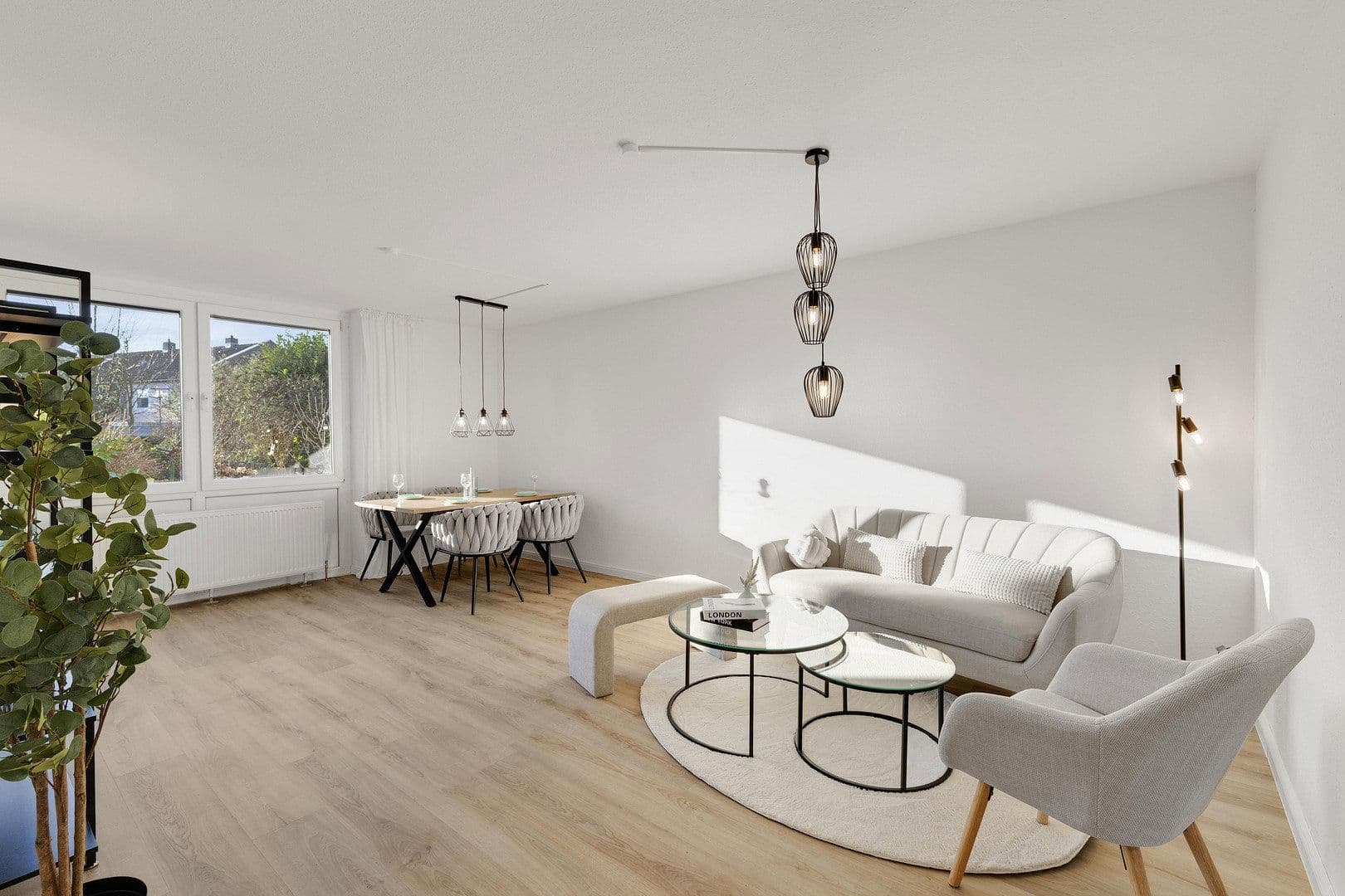 Predaj bytu 4-izbový 81 m², Oldenburg, Dolné Sasko Predaj bytu 4-izbový 81 m², Oldenburg, Dolné Sasko