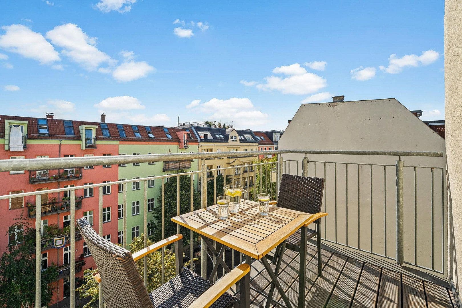 Prenájom bytu 2-izbový 52 m², Dirschauer Straße 6, Berlin, Berlín Prenájom bytu 2-izbový 52 m², Dirschauer Straße 6, Berlin, Berlín