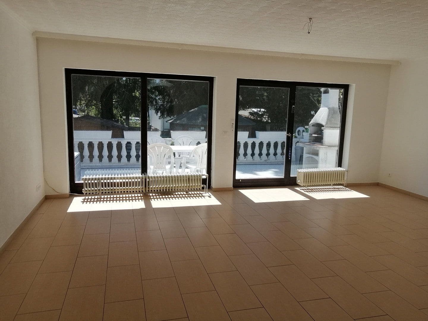 Predaj domu 160 m², pozemek 462 m², Berlin, Berlín Predaj domu 160 m², pozemek 462 m², Berlin, Berlín