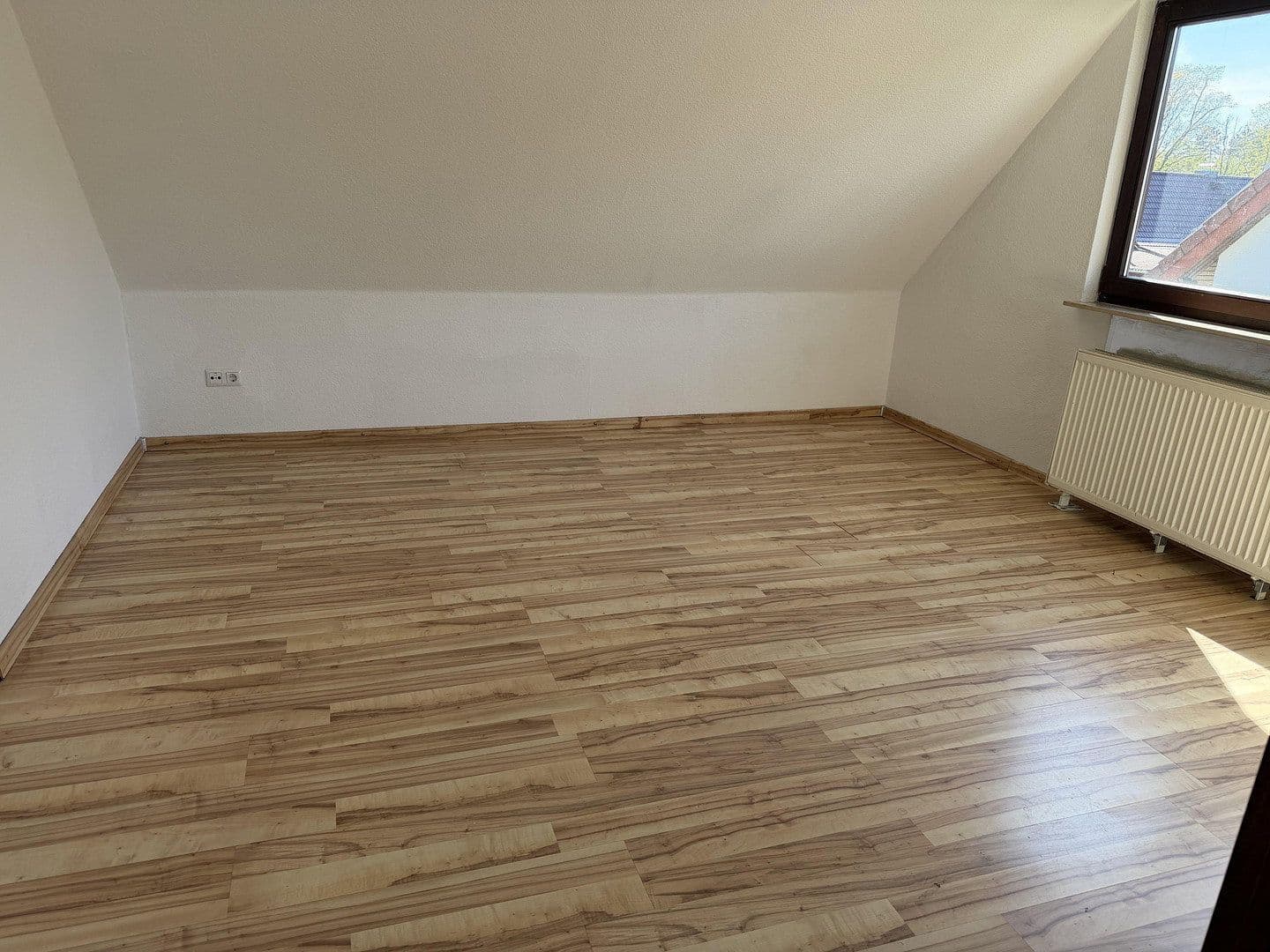 Predaj domu 160 m², pozemek 462 m², Berlin, Berlín Predaj domu 160 m², pozemek 462 m², Berlin, Berlín