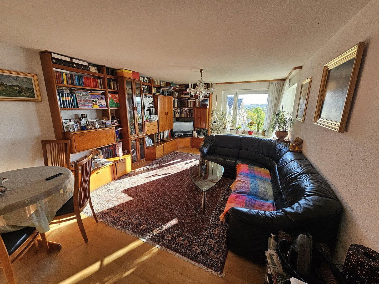 Predaj bytu 4-izbový 107 m², Böblingen, Bádensko-Wurttembersko Predaj bytu 4-izbový 107 m², Böblingen, Bádensko-Wurttembersko