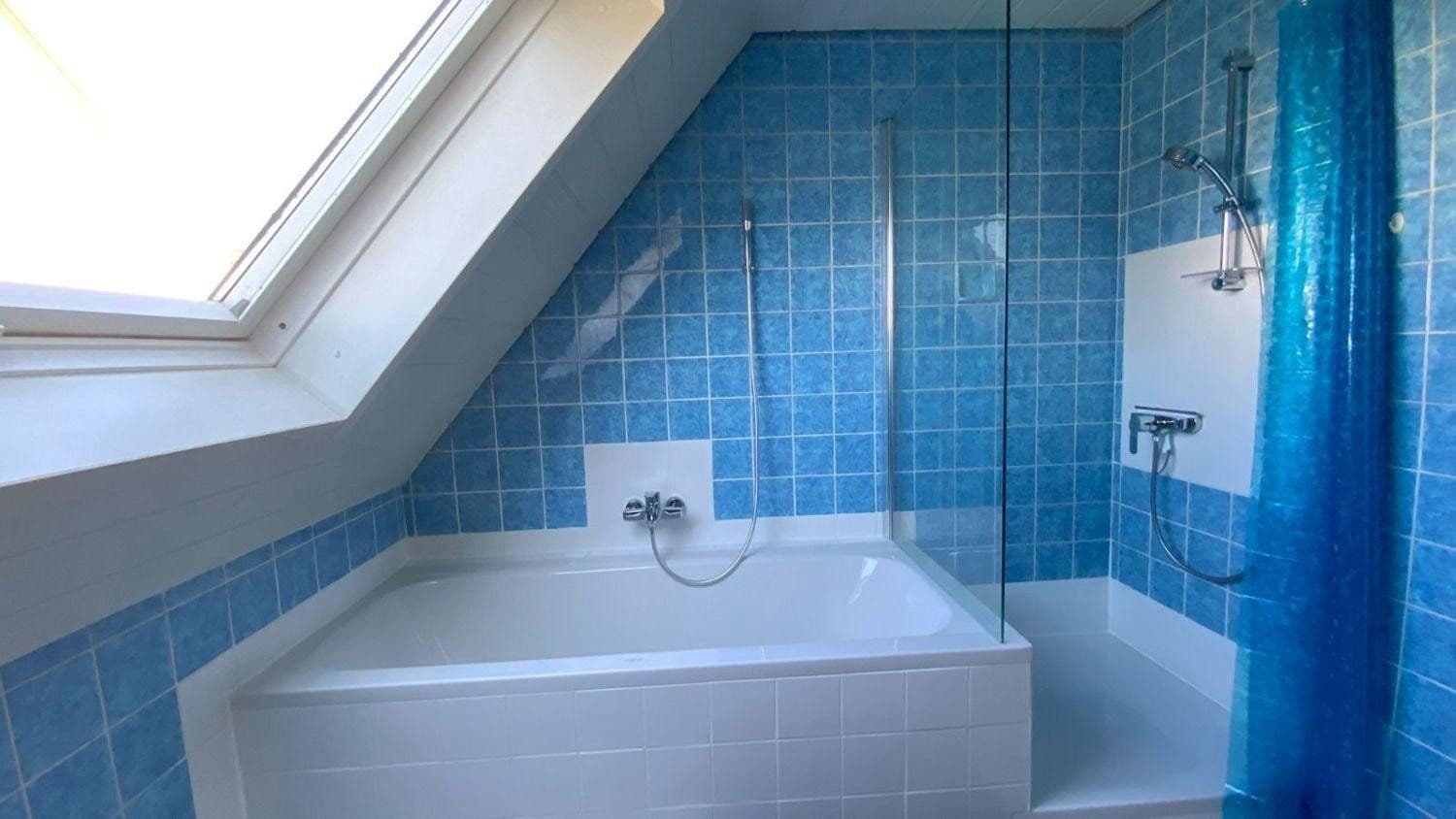 Predaj domu 256 m², pozemek 330 m², Winnenden, Bádensko-Wurttembersko Predaj domu 256 m², pozemek 330 m², Winnenden, Bádensko-Wurttembersko