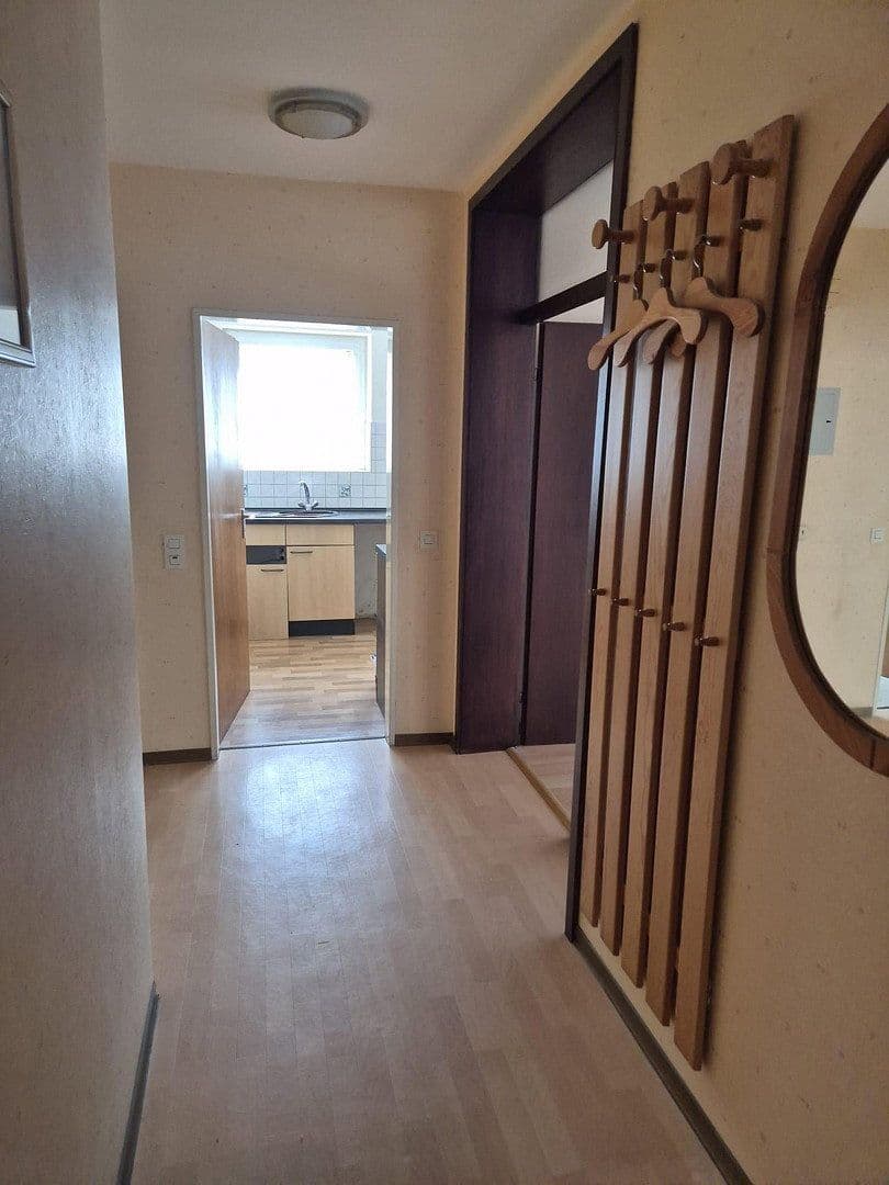 Prenájom bytu 3-izbový 84 m², Schulstraße 9, Schiffweiler, Sársko Prenájom bytu 3-izbový 84 m², Schulstraße 9, Schiffweiler, Sársko