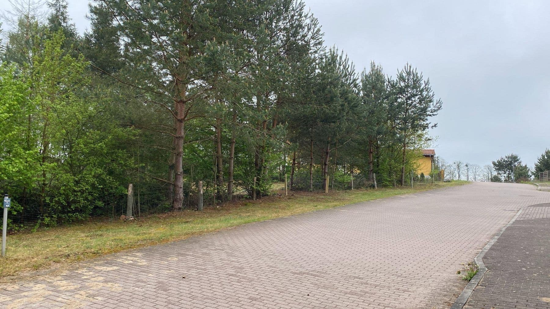 Predaj pozemku 1.254 m², Löwenberger Land, Brandenbursko Predaj pozemku 1.254 m², Löwenberger Land, Brandenbursko