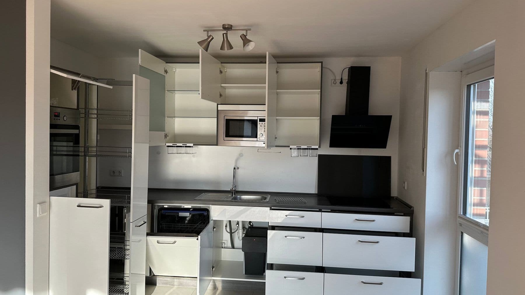 Prenájom bytu 3-izbový 116 m², Ahlen, Severné Porýnie - Westfálsko Prenájom bytu 3-izbový 116 m², Ahlen, Severné Porýnie - Westfálsko