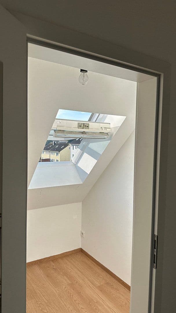 Prenájom bytu 3-izbový 116 m², Ahlen, Severné Porýnie - Westfálsko Prenájom bytu 3-izbový 116 m², Ahlen, Severné Porýnie - Westfálsko
