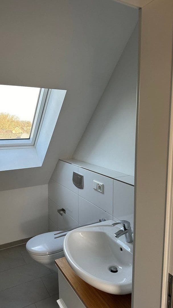 Prenájom bytu 3-izbový 116 m², Ahlen, Severné Porýnie - Westfálsko Prenájom bytu 3-izbový 116 m², Ahlen, Severné Porýnie - Westfálsko