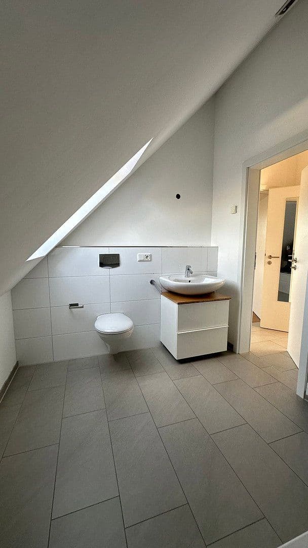 Prenájom bytu 3-izbový 116 m², Ahlen, Severné Porýnie - Westfálsko Prenájom bytu 3-izbový 116 m², Ahlen, Severné Porýnie - Westfálsko