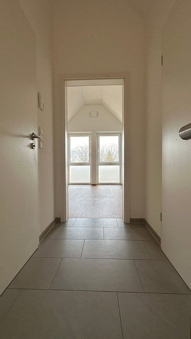 Prenájom bytu 3-izbový 116 m², Ahlen, Severné Porýnie - Westfálsko Prenájom bytu 3-izbový 116 m², Ahlen, Severné Porýnie - Westfálsko