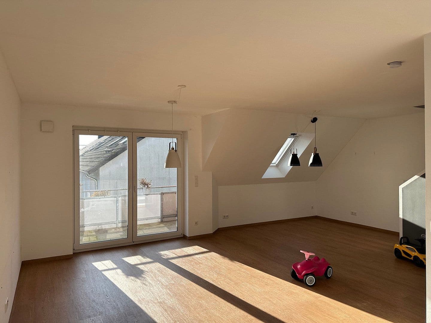 Prenájom bytu 3-izbový 116 m², Ahlen, Severné Porýnie - Westfálsko Prenájom bytu 3-izbový 116 m², Ahlen, Severné Porýnie - Westfálsko
