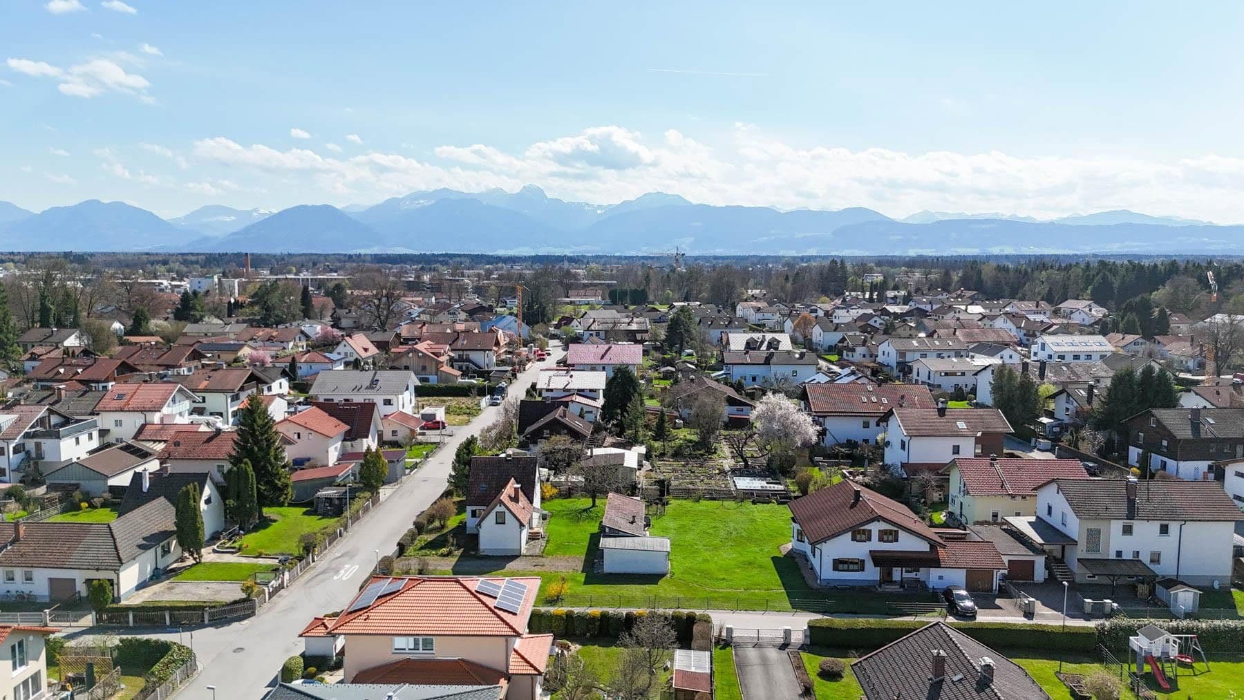 Prenájom domu 180 m², pozemek 553 m², Kolbermoor, Bavorsko Prenájom domu 180 m², pozemek 553 m², Kolbermoor, Bavorsko