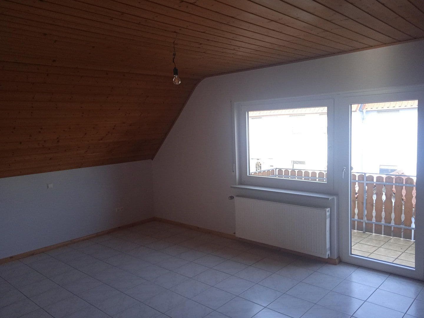Prenájom domu 130 m², pozemek 246 m², St. Leon-Rot, Bádensko-Wurttembersko Prenájom domu 130 m², pozemek 246 m², St. Leon-Rot, Bádensko-Wurttembersko