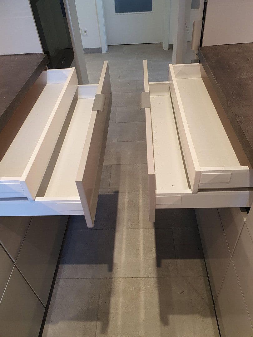 Prenájom bytu 3-izbový 82 m², Angerstraße 1, Hannover, Dolné Sasko Prenájom bytu 3-izbový 82 m², Angerstraße 1, Hannover, Dolné Sasko