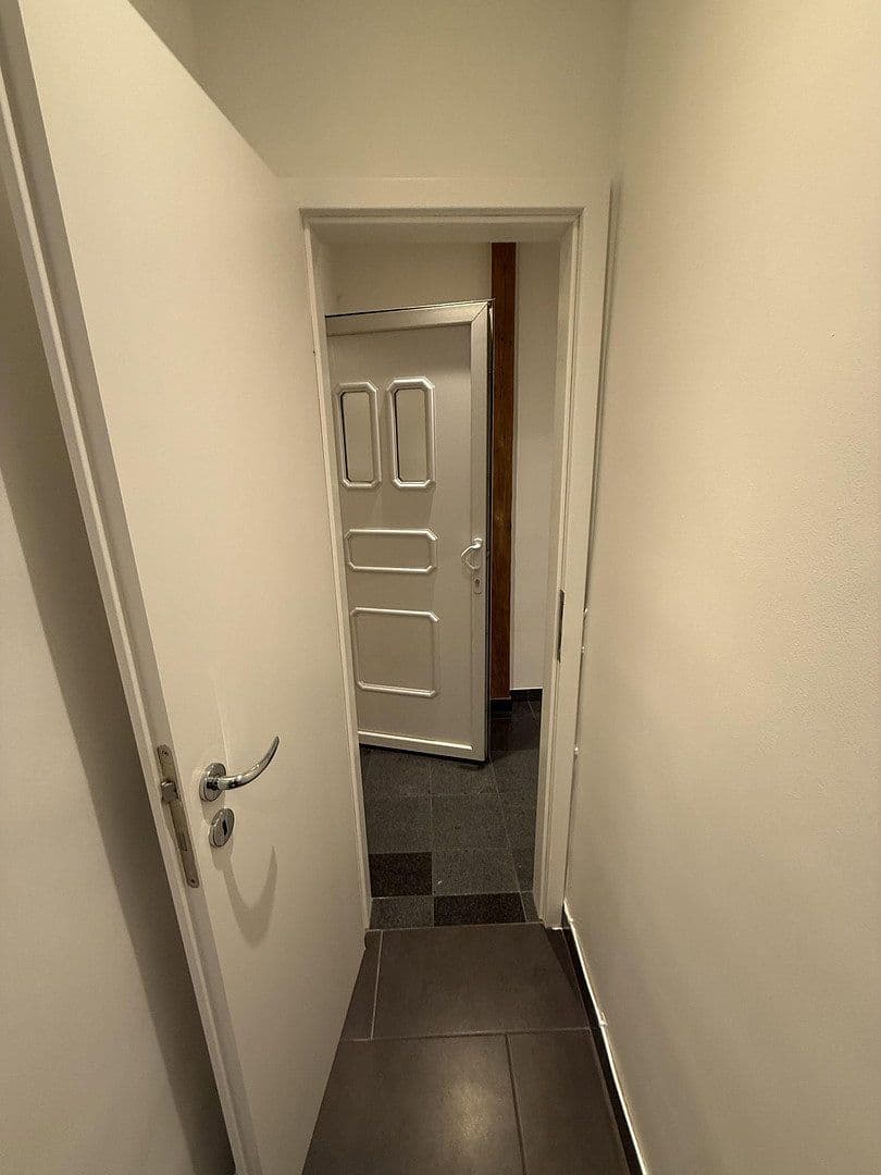 Prenájom domu 59 m², pozemek 800 m², Wiesbaden, Hesensko Prenájom domu 59 m², pozemek 800 m², Wiesbaden, Hesensko