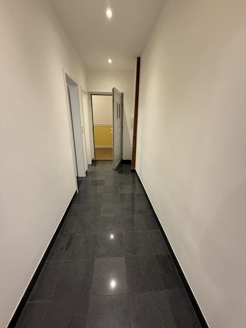Prenájom domu 59 m², pozemek 800 m², Wiesbaden, Hesensko Prenájom domu 59 m², pozemek 800 m², Wiesbaden, Hesensko