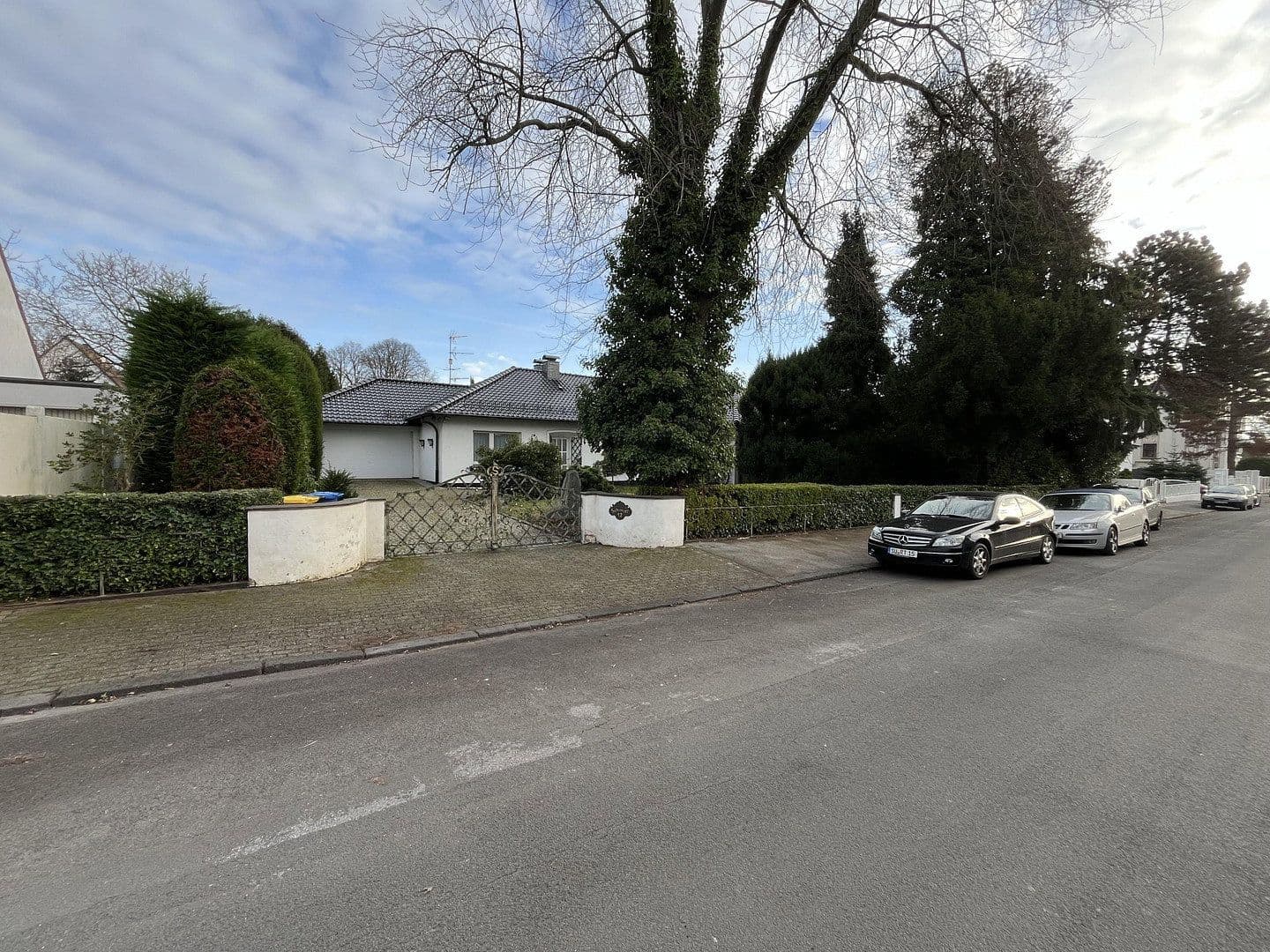 Predaj domu 220 m², pozemek 1.463 m², Königgrätzerstr. 12, Solingen, Severné Porýnie - Westfálsko Predaj domu 220 m², pozemek 1.463 m², Königgrätzerstr. 12, Solingen, Severné Porýnie - Westfálsko