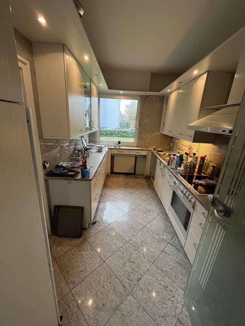 Predaj domu 220 m², pozemek 1.463 m², Königgrätzerstr. 12, Solingen, Severné Porýnie - Westfálsko Predaj domu 220 m², pozemek 1.463 m², Königgrätzerstr. 12, Solingen, Severné Porýnie - Westfálsko