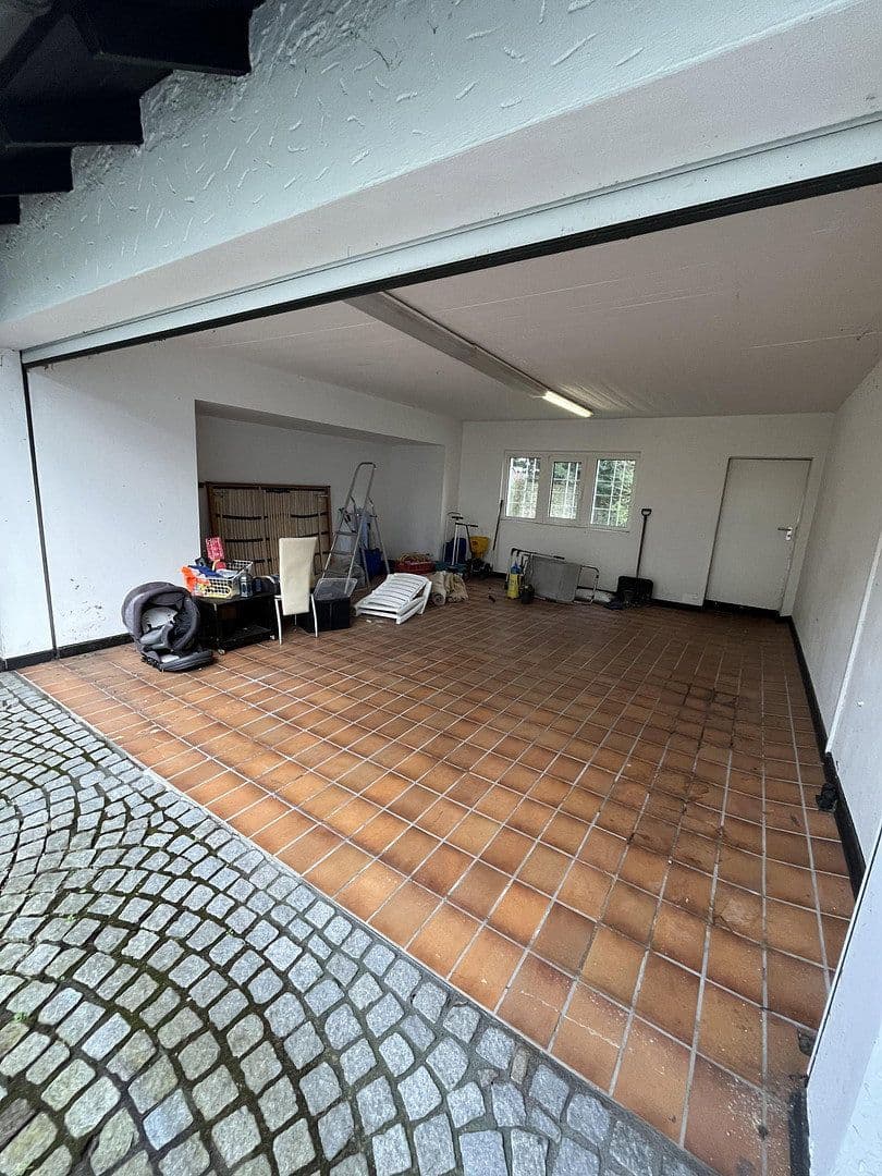 Predaj domu 220 m², pozemek 1.463 m², Königgrätzerstr. 12, Solingen, Severné Porýnie - Westfálsko Predaj domu 220 m², pozemek 1.463 m², Königgrätzerstr. 12, Solingen, Severné Porýnie - Westfálsko