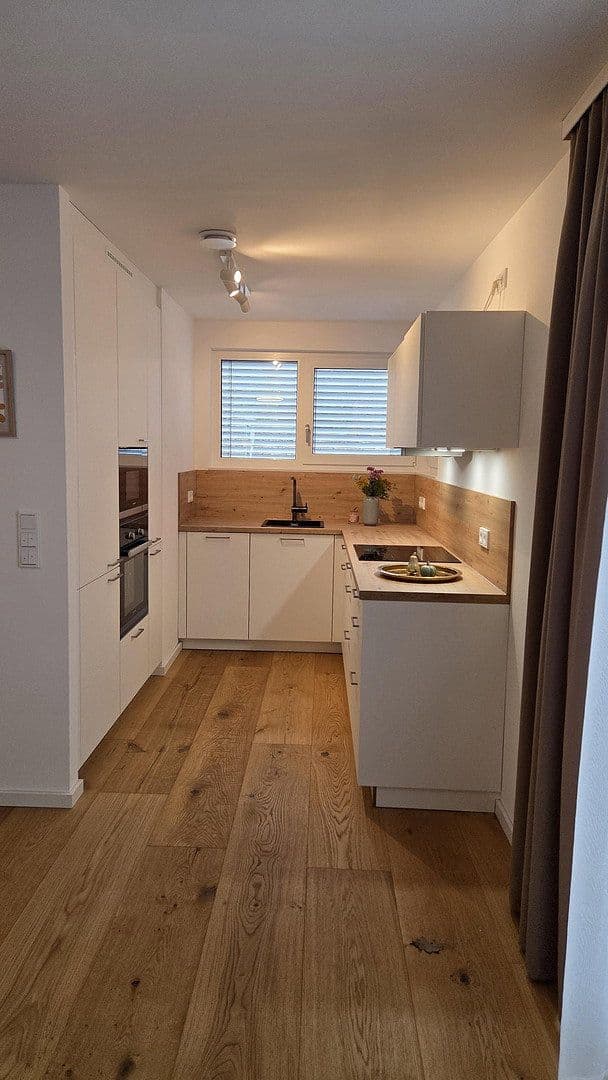 Prenájom bytu 2-izbový 65 m², Bergisch Gladbach, Severné Porýnie - Westfálsko Prenájom bytu 2-izbový 65 m², Bergisch Gladbach, Severné Porýnie - Westfálsko