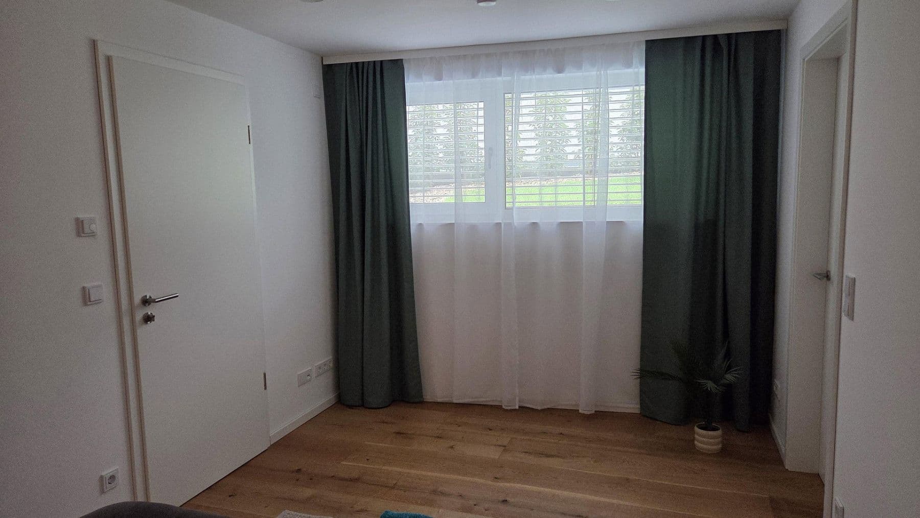 Prenájom bytu 2-izbový 65 m², Bergisch Gladbach, Severné Porýnie - Westfálsko Prenájom bytu 2-izbový 65 m², Bergisch Gladbach, Severné Porýnie - Westfálsko