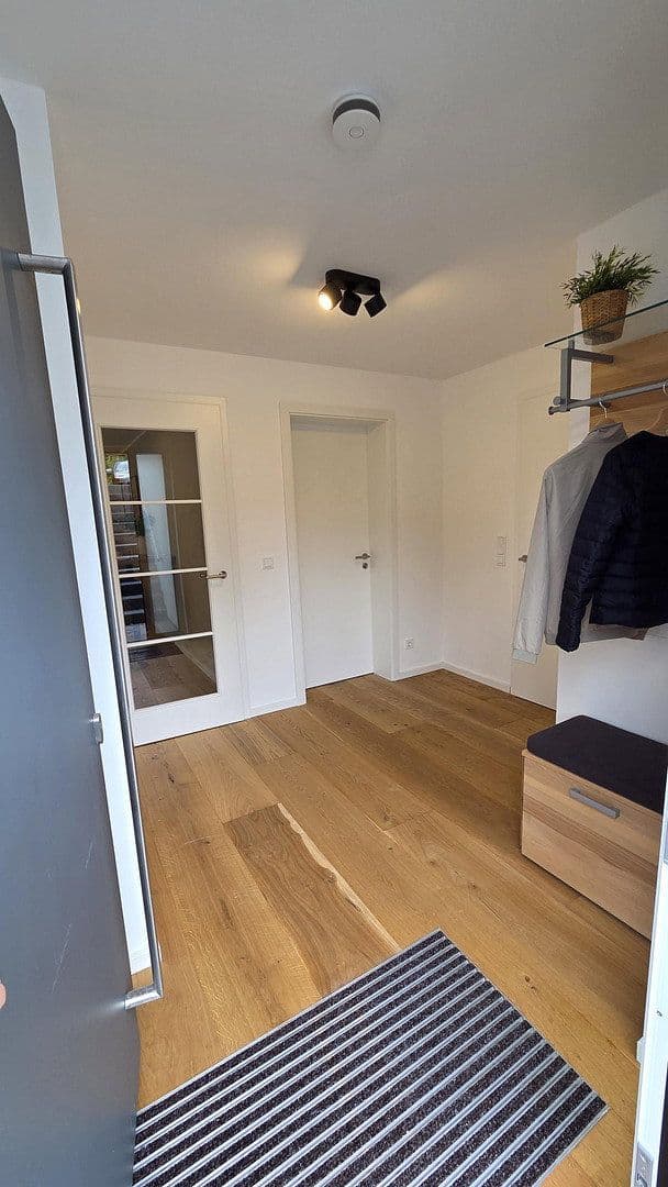 Prenájom bytu 2-izbový 65 m², Bergisch Gladbach, Severné Porýnie - Westfálsko Prenájom bytu 2-izbový 65 m², Bergisch Gladbach, Severné Porýnie - Westfálsko